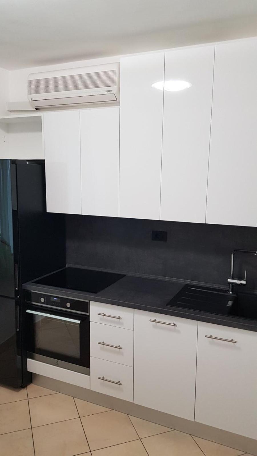 Apartments Skelin Водице Екстер'єр фото