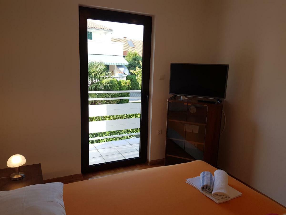 Apartments Skelin Водице Екстер'єр фото