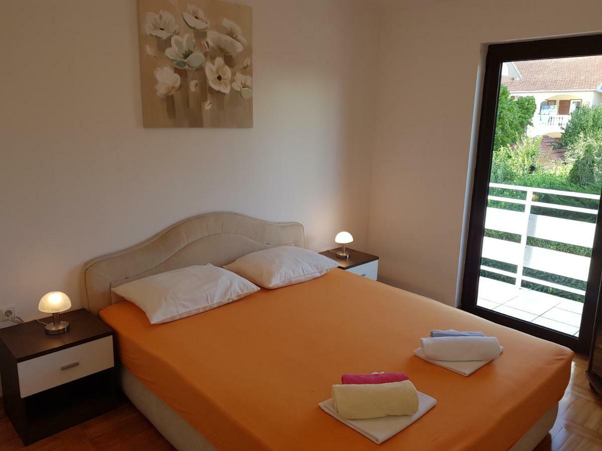 Apartments Skelin Водице Екстер'єр фото